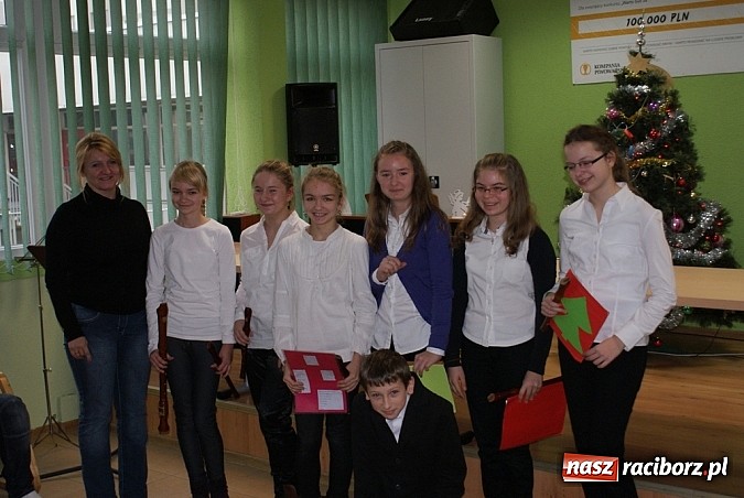 Zdjęcie w galerii na portalu naszraciborz.pl: W Strefie odbył się konkurs Mistrz Fletu wiadomości z regionu