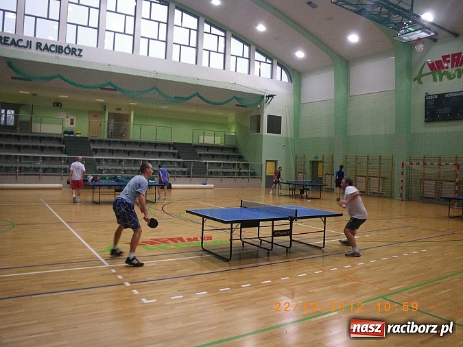 Zdjęcie w galerii na portalu naszraciborz.pl: I świąteczny turniej tenisa stołowego wiadomości z regionu