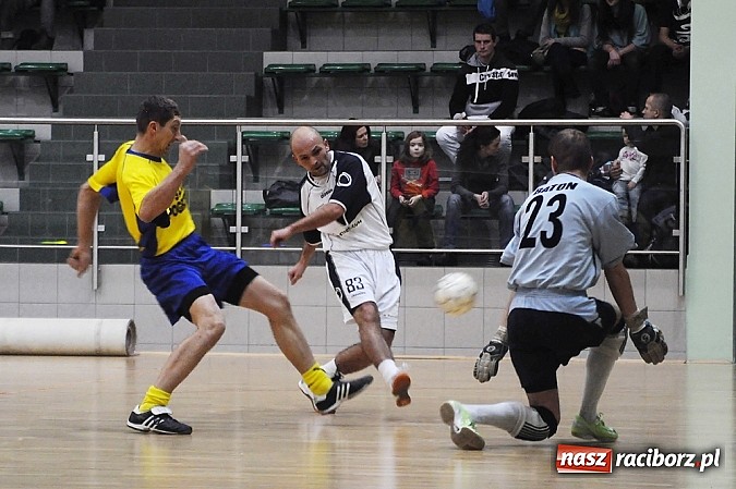 Zdjęcie w galerii na portalu naszraciborz.pl: Cukiernia Gianni liderem I ligi wiadomości z regionu