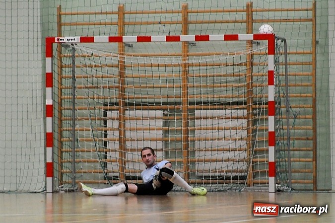 Zdjęcie w galerii na portalu naszraciborz.pl: Cukiernia Gianni liderem I ligi wiadomości z regionu