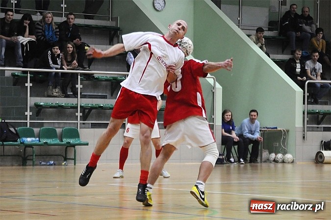 Zdjęcie w galerii na portalu naszraciborz.pl: Cukiernia Gianni liderem I ligi wiadomości z regionu