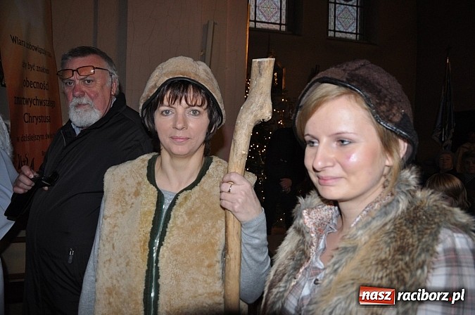 Zdjęcie w galerii na portalu naszraciborz.pl: Trzymiesięczny Adaś został aktorem. Zagrał dziś w Wojnowicach Dzieciątko Jezus wiadomości z regionu