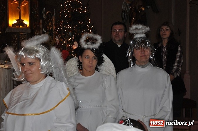 Zdjęcie w galerii na portalu naszraciborz.pl: Trzymiesięczny Adaś został aktorem. Zagrał dziś w Wojnowicach Dzieciątko Jezus wiadomości z regionu