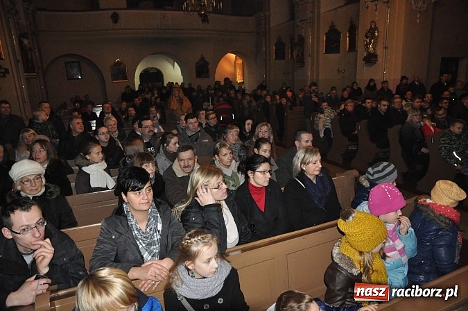 Zdjęcie w galerii na portalu naszraciborz.pl: Trzymiesięczny Adaś został aktorem. Zagrał dziś w Wojnowicach Dzieciątko Jezus wiadomości z regionu