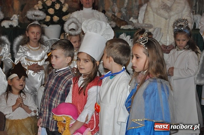 Zdjęcie w galerii na portalu naszraciborz.pl: Trzymiesięczny Adaś został aktorem. Zagrał dziś w Wojnowicach Dzieciątko Jezus wiadomości z regionu