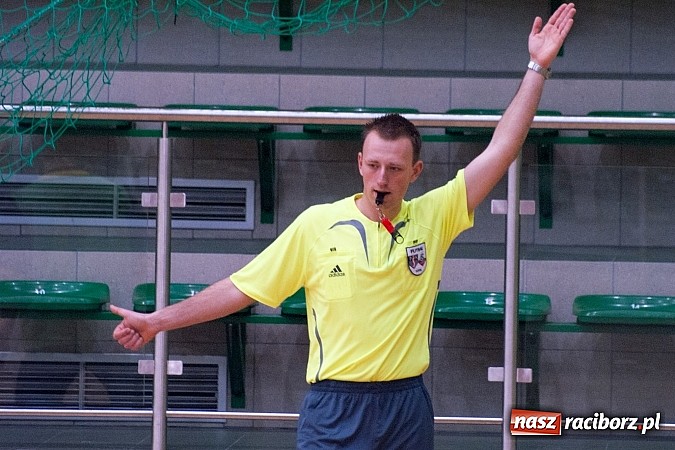 Zdjęcie w galerii na portalu naszraciborz.pl: Pokrycia Dachowe górą nad Galaktycznymi wiadomości z regionu