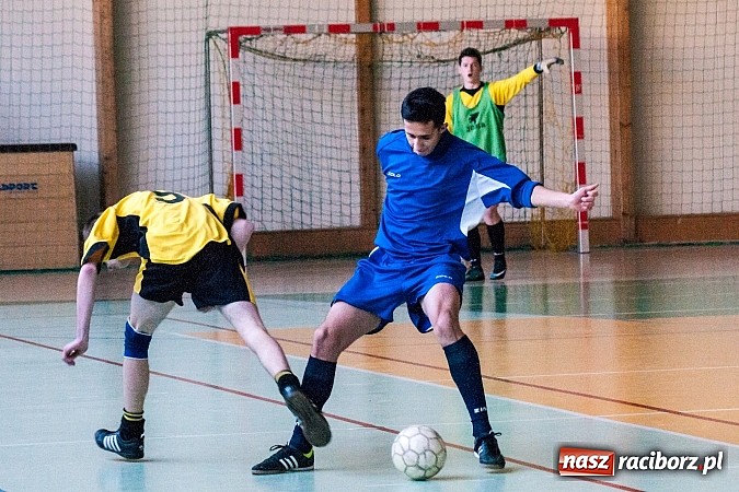 Zdjęcie w galerii na portalu naszraciborz.pl: Naprzód Zawada objął prowadzenie w zimowym turnieju wiadomości z regionu