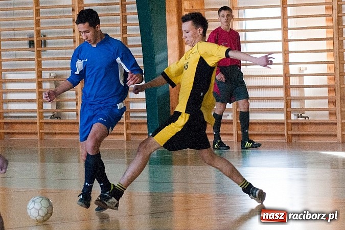 Zdjęcie w galerii na portalu naszraciborz.pl: Naprzód Zawada objął prowadzenie w zimowym turnieju wiadomości z regionu