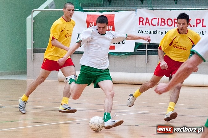 Zdjęcie w galerii na portalu naszraciborz.pl: Xpres.pl bez szans. Salos nadal bez punktów wiadomości z regionu