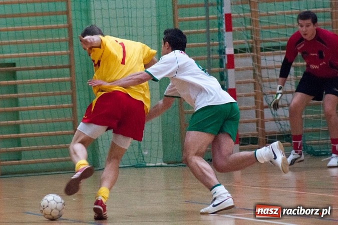 Zdjęcie w galerii na portalu naszraciborz.pl: Xpres.pl bez szans. Salos nadal bez punktów wiadomości z regionu