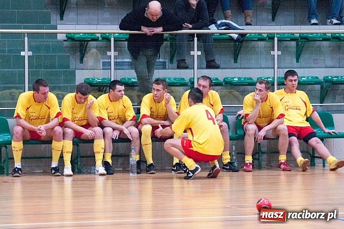 Zdjęcie w galerii na portalu naszraciborz.pl: Xpres.pl bez szans. Salos nadal bez punktów wiadomości z regionu