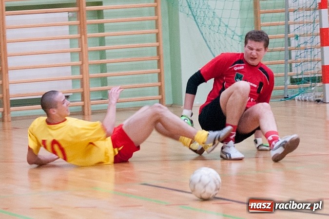 Zdjęcie w galerii na portalu naszraciborz.pl: Xpres.pl bez szans. Salos nadal bez punktów wiadomości z regionu