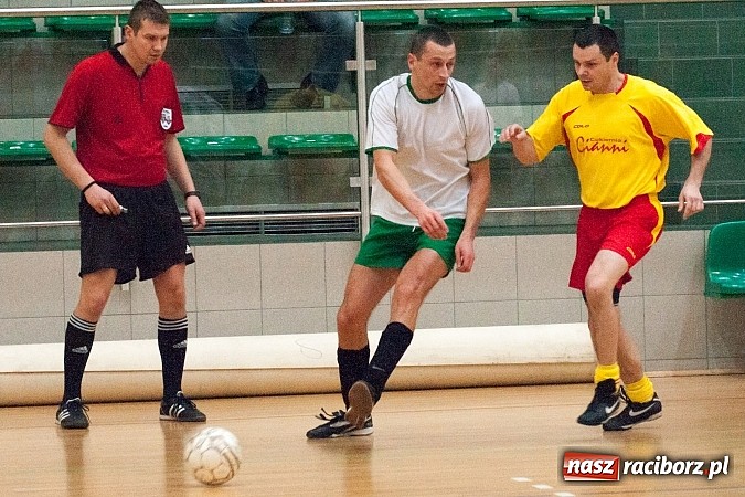 Zdjęcie w galerii na portalu naszraciborz.pl: Xpres.pl bez szans. Salos nadal bez punktów wiadomości z regionu