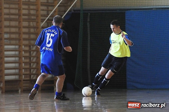 Zdjęcie w galerii na portalu naszraciborz.pl: Włókniarz ma patent na Sylwestra wiadomości z regionu