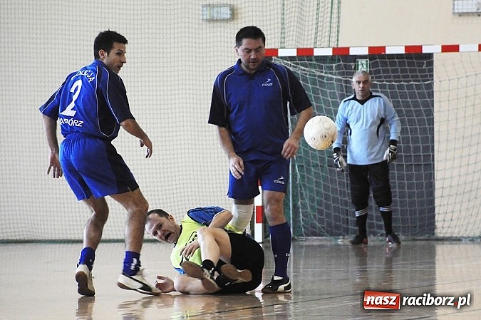 Zdjęcie w galerii na portalu naszraciborz.pl: Włókniarz ma patent na Sylwestra wiadomości z regionu