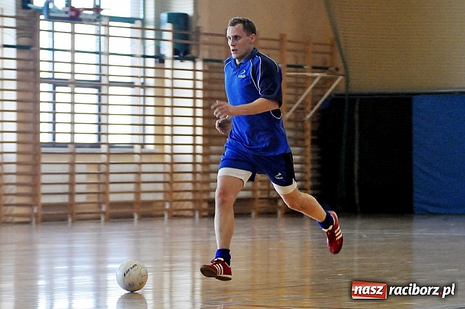 Zdjęcie w galerii na portalu naszraciborz.pl: Włókniarz ma patent na Sylwestra wiadomości z regionu