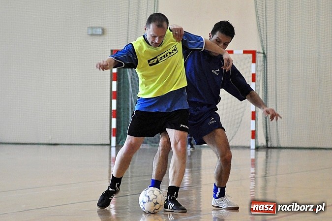 Zdjęcie w galerii na portalu naszraciborz.pl: Włókniarz ma patent na Sylwestra wiadomości z regionu