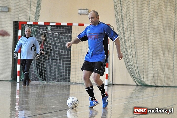 Zdjęcie w galerii na portalu naszraciborz.pl: Włókniarz ma patent na Sylwestra wiadomości z regionu