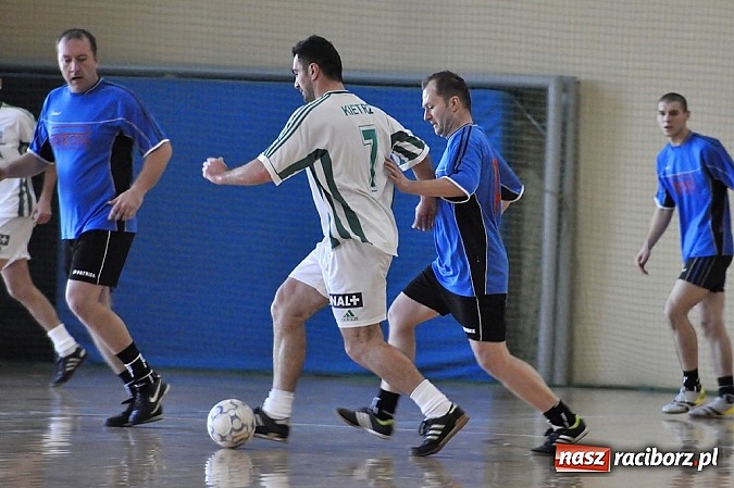 Zdjęcie w galerii na portalu naszraciborz.pl: Włókniarz ma patent na Sylwestra wiadomości z regionu