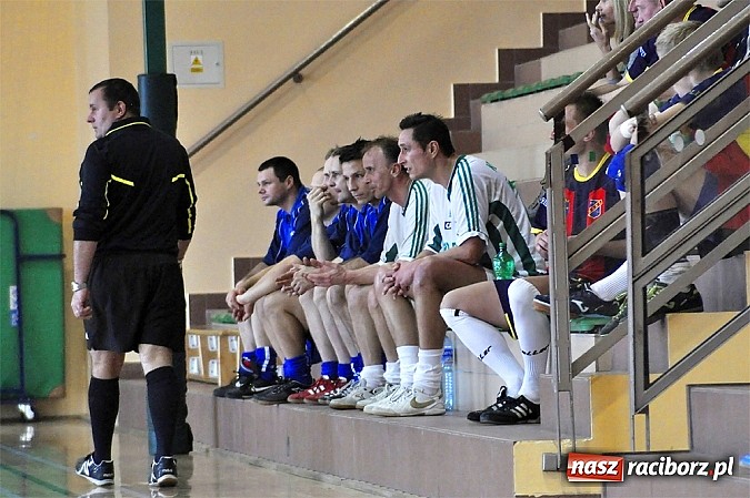 Zdjęcie w galerii na portalu naszraciborz.pl: Włókniarz ma patent na Sylwestra wiadomości z regionu