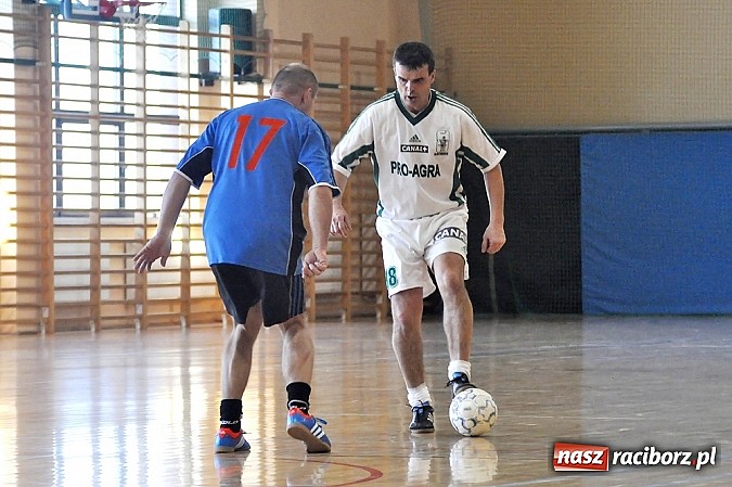 Zdjęcie w galerii na portalu naszraciborz.pl: Włókniarz ma patent na Sylwestra wiadomości z regionu