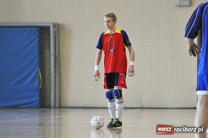 Zdjęcie w galerii na portalu naszraciborz.pl: Włókniarz ma patent na Sylwestra wiadomości z regionu