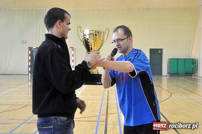 Zdjęcie w galerii na portalu naszraciborz.pl: Włókniarz ma patent na Sylwestra wiadomości z regionu