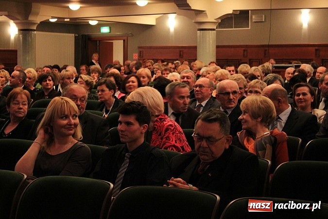 Zdjęcie w galerii na portalu naszraciborz.pl: Koncertowe spotkanie prezydenta i starosty z mieszkańcami Raciborza wiadomości z regionu