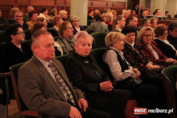 Zdjęcie w galerii na portalu naszraciborz.pl: Koncertowe spotkanie prezydenta i starosty z mieszkańcami Raciborza wiadomości z regionu
