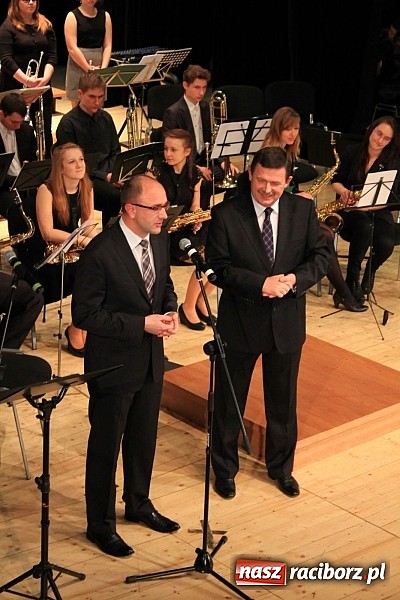 Zdjęcie w galerii na portalu naszraciborz.pl: Koncertowe spotkanie prezydenta i starosty z mieszkańcami Raciborza wiadomości z regionu