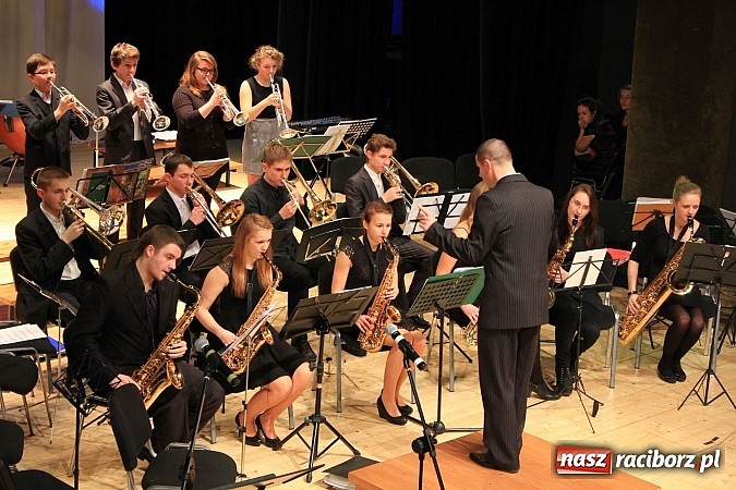 Zdjęcie w galerii na portalu naszraciborz.pl: Koncertowe spotkanie prezydenta i starosty z mieszkańcami Raciborza wiadomości z regionu