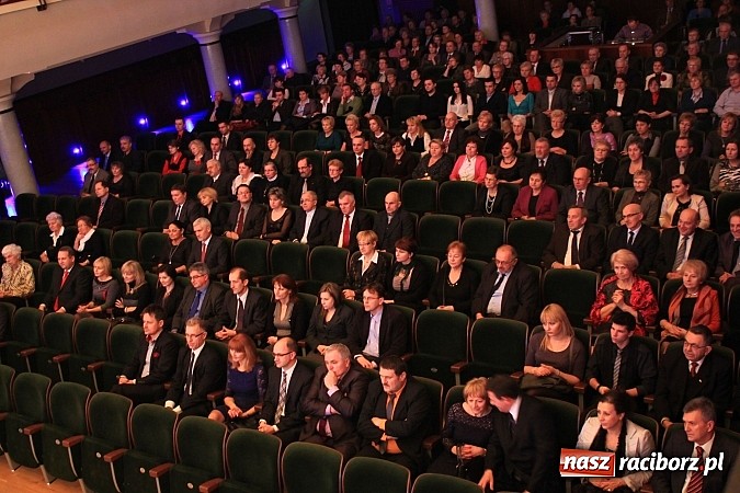 Zdjęcie w galerii na portalu naszraciborz.pl: Koncertowe spotkanie prezydenta i starosty z mieszkańcami Raciborza wiadomości z regionu