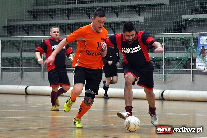 Zdjęcie w galerii na portalu naszraciborz.pl: Hyrbud gromi, Xpres.pl goni wiadomości z regionu