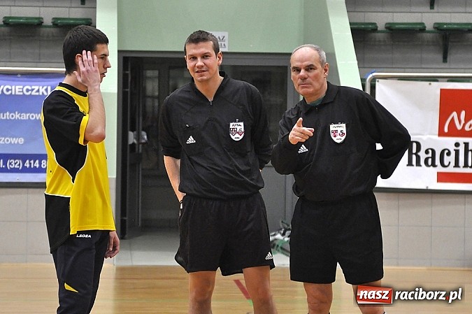 Zdjęcie w galerii na portalu naszraciborz.pl: Hyrbud gromi, Xpres.pl goni wiadomości z regionu