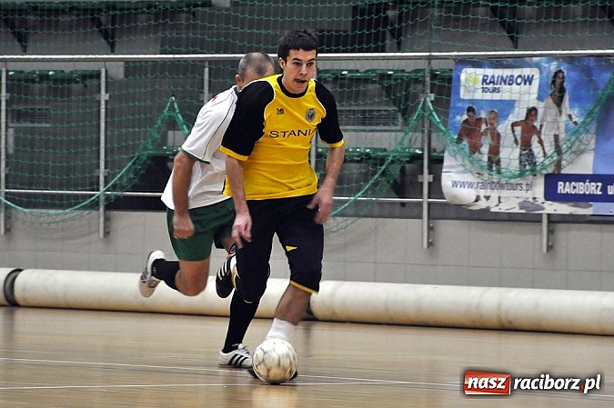 Zdjęcie w galerii na portalu naszraciborz.pl: Hyrbud gromi, Xpres.pl goni wiadomości z regionu