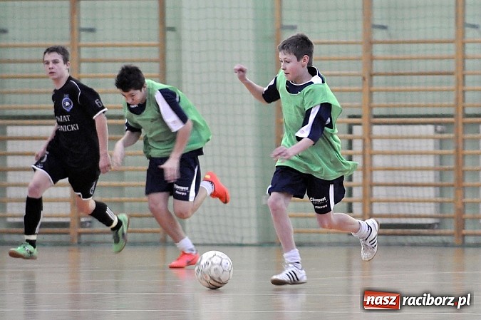 Zdjęcie w galerii na portalu naszraciborz.pl: APN Czeladź najlepsza. Unia bez punktu wiadomości z regionu