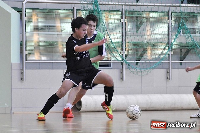 Zdjęcie w galerii na portalu naszraciborz.pl: APN Czeladź najlepsza. Unia bez punktu wiadomości z regionu