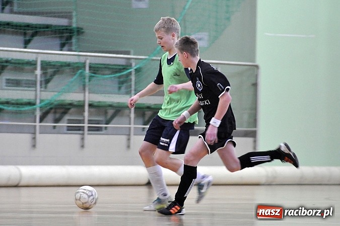 Zdjęcie w galerii na portalu naszraciborz.pl: APN Czeladź najlepsza. Unia bez punktu wiadomości z regionu