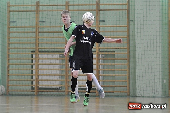 Zdjęcie w galerii na portalu naszraciborz.pl: APN Czeladź najlepsza. Unia bez punktu wiadomości z regionu