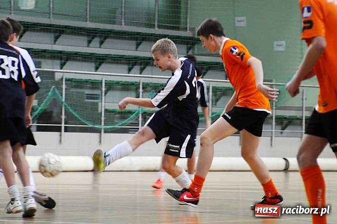 Zdjęcie w galerii na portalu naszraciborz.pl: APN Czeladź najlepsza. Unia bez punktu wiadomości z regionu