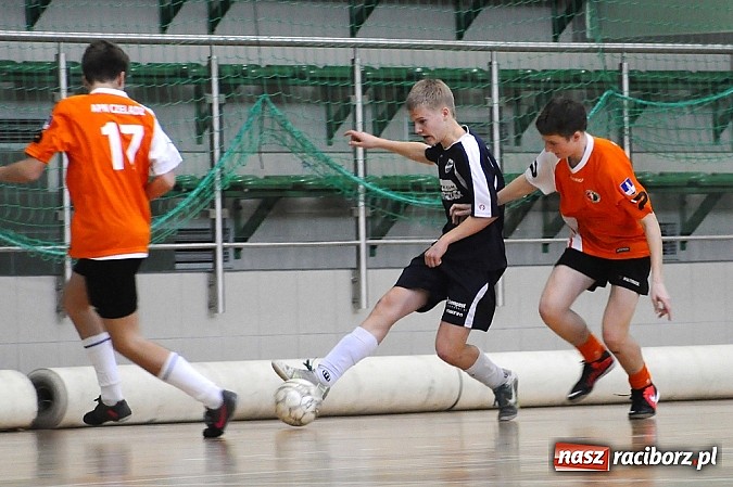 Zdjęcie w galerii na portalu naszraciborz.pl: APN Czeladź najlepsza. Unia bez punktu wiadomości z regionu