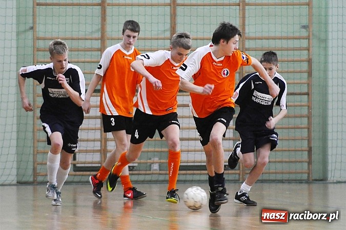 Zdjęcie w galerii na portalu naszraciborz.pl: APN Czeladź najlepsza. Unia bez punktu wiadomości z regionu