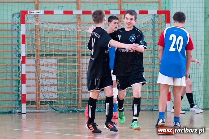 Zdjęcie w galerii na portalu naszraciborz.pl: APN Czeladź najlepsza. Unia bez punktu wiadomości z regionu