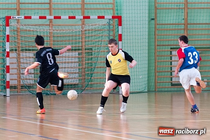 Zdjęcie w galerii na portalu naszraciborz.pl: APN Czeladź najlepsza. Unia bez punktu wiadomości z regionu