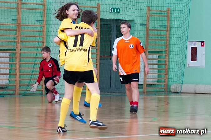 Zdjęcie w galerii na portalu naszraciborz.pl: APN Czeladź najlepsza. Unia bez punktu wiadomości z regionu