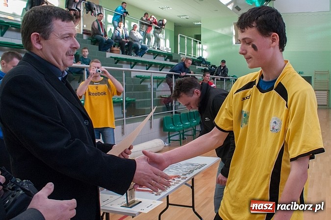 Zdjęcie w galerii na portalu naszraciborz.pl: APN Czeladź najlepsza. Unia bez punktu wiadomości z regionu