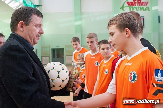 Zdjęcie w galerii na portalu naszraciborz.pl: APN Czeladź najlepsza. Unia bez punktu wiadomości z regionu