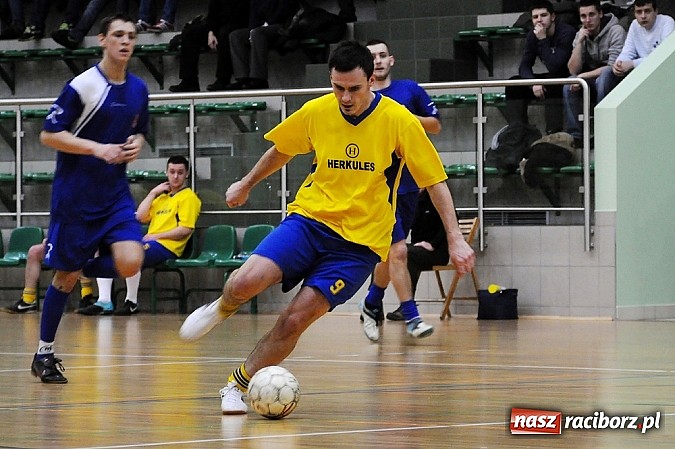 Zdjęcie w galerii na portalu naszraciborz.pl: HLPN: Zwycięstwo na urodziny kapitana wiadomości z regionu