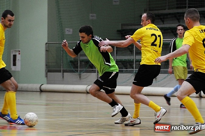 Zdjęcie w galerii na portalu naszraciborz.pl: HLPN: Zwycięstwo na urodziny kapitana wiadomości z regionu