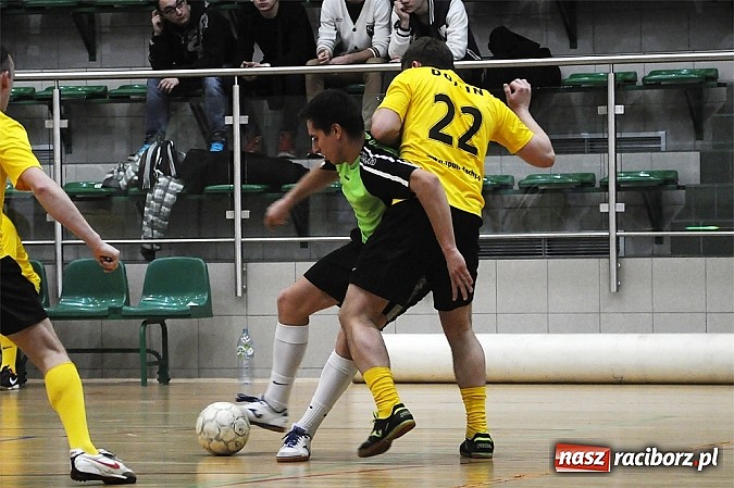 Zdjęcie w galerii na portalu naszraciborz.pl: HLPN: Zwycięstwo na urodziny kapitana wiadomości z regionu